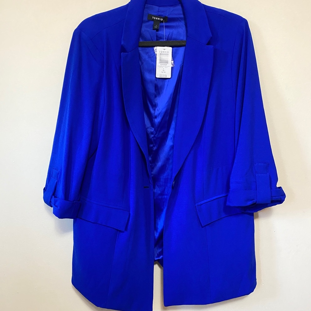 NWT!!! Crepe blazer